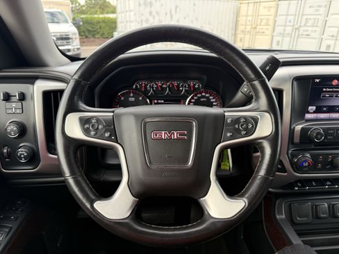 Used 2015 GMC Sierra 1500 SLT w/ SLT Crew Cab Value Package image 28