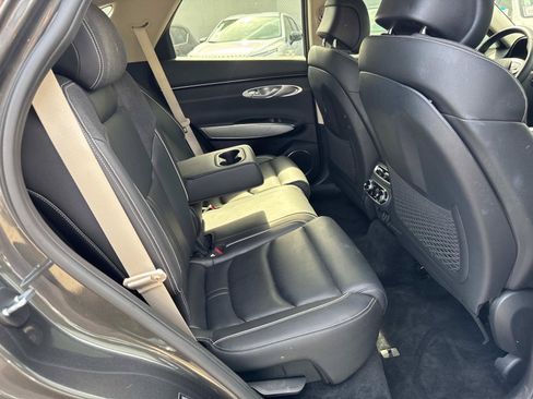 Used 2025 Genesis Electrified GV70 AWD/4WD image 29