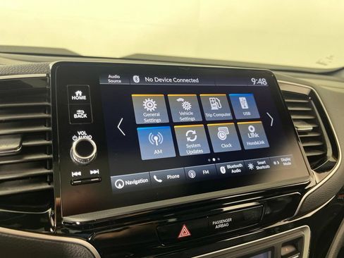 Certified 2025 Honda Ridgeline Black Edition image 28