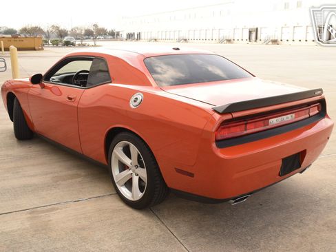 Used 2008 Dodge Challenger SRT8 image 6