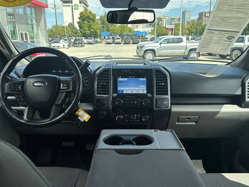 Used 2018 Ford F150 XLT w/ Equipment Group 302A Luxury AWD/4WD image 12