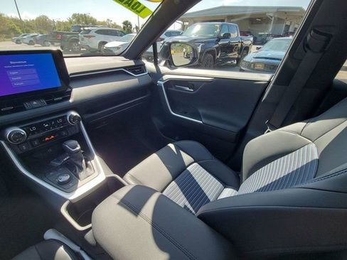 Used 2023 Toyota RAV4 XSE image 3