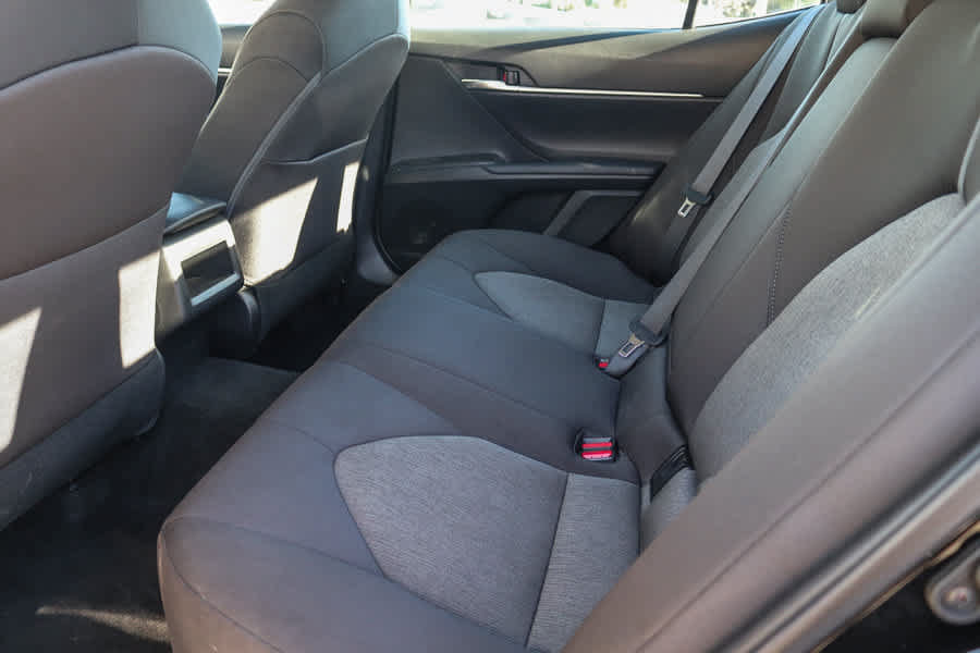 Used 2022 Toyota Camry LE w/ Cold Weather Package AWD/4WD image 17