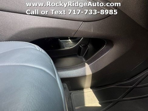 Used 2023 Buick Enclave Essence w/ Experience Buick Package AWD/4WD image 28