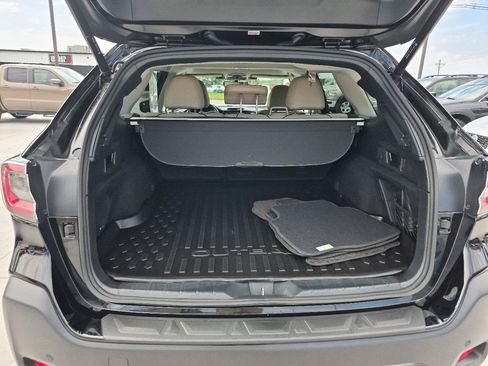 Used 2023 Subaru Outback Limited XT AWD/4WD image 10