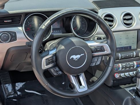 Used 2020 Ford Mustang Premium RWD image 18