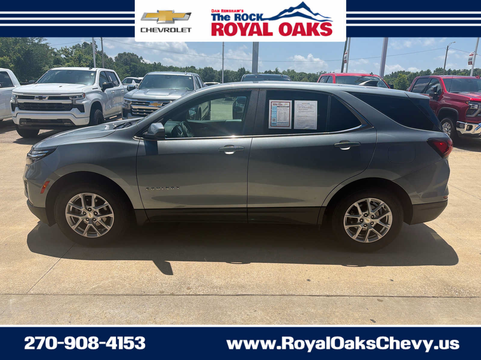 Used 2023 Chevrolet Equinox LT w/ Driver Convenience Package AWD/4WD image 2
