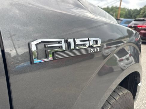 Used 2018 Ford F150 XLT w/ Equipment Group 302A Luxury AWD/4WD image 10
