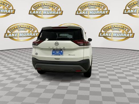 Used 2021 Nissan Rogue SV AWD/4WD image 2
