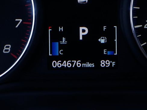 Used 2019 Mitsubishi Outlander SEL image 23