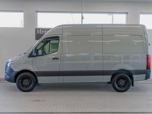 New 2025 Mercedes-Benz Sprinter 2500 image 2