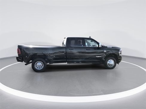Used 2025 RAM 3500 Longhorn image 9
