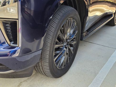 Used 2025 INFINITI QX80 Autograph image 14