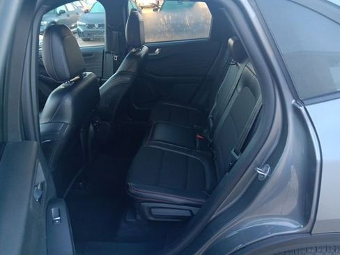 Used 2025 Ford Escape ST-Line image 12