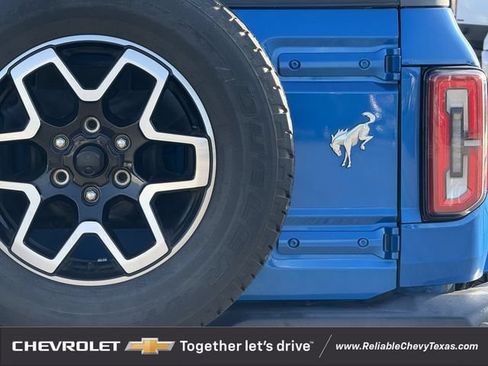 Used 2022 Ford Bronco Outer Banks AWD/4WD image 8