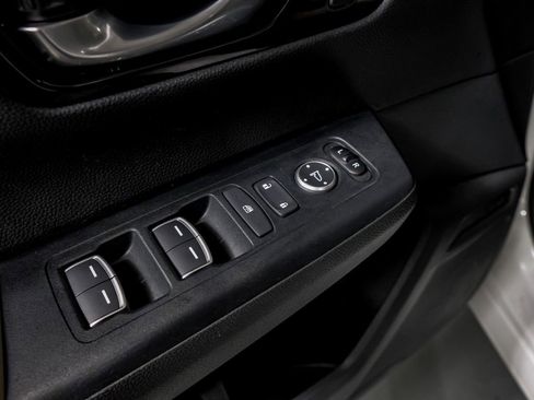 Used 2024 Honda CR-V EX-L image 34