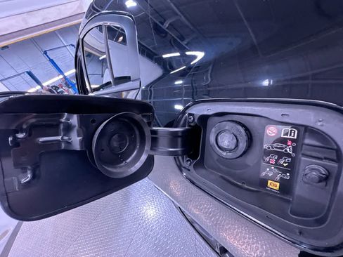 Used 2023 Dodge Charger R/T w/ Plus Group image 40