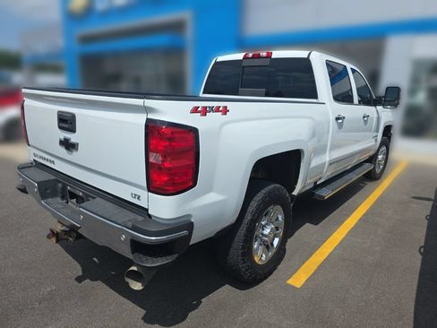 Used 2019 Chevrolet Silverado 2500 LTZ w/ Duramax Plus Package AWD/4WD image 4
