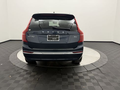 Certified 2023 Volvo XC90 B6 Ultimate w/ Protection Package Premier AWD/4WD image 6