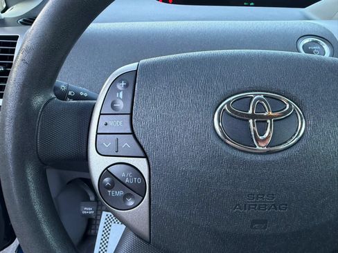 Used 2009 Toyota Prius w/ Pkg 2 FWD image 19