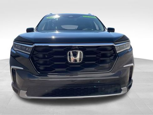 Used 2024 Honda Pilot Elite image 8