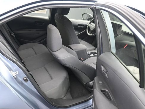 Used 2023 Toyota Corolla LE image 15