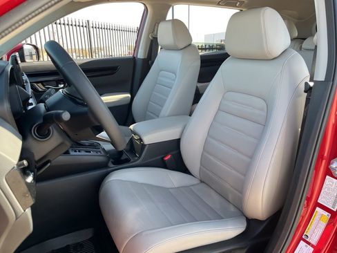 Used 2024 Honda CR-V EX-L image 23