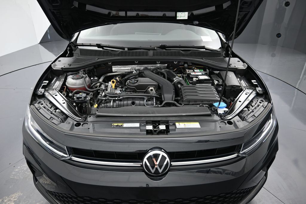 Used 2025 Volkswagen Jetta Sport FWD image 27