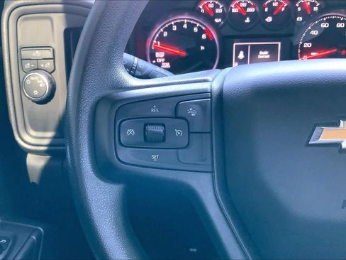 Used 2024 Chevrolet Silverado 1500 Custom image 23