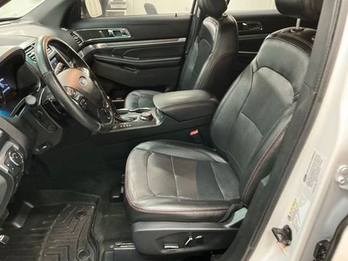Used 2016 Ford Explorer Sport w/ Equipment Group 401A image 13