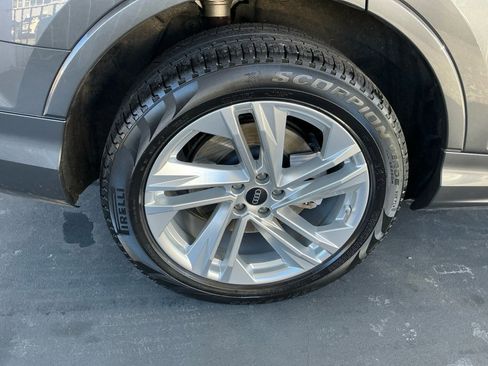 Used 2022 Audi Q7 3.0T Premium Plus w/ Premium Plus Package image 27