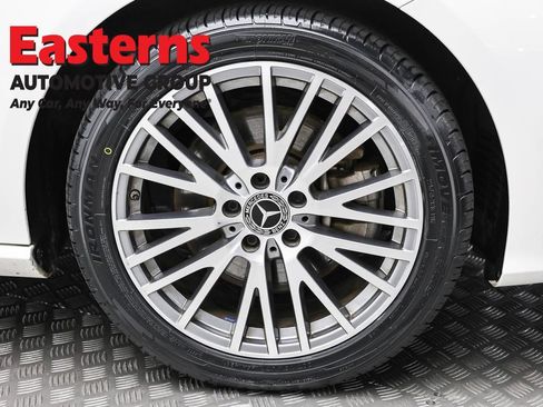 Used 2025 Mercedes-Benz CLA 250 image 28
