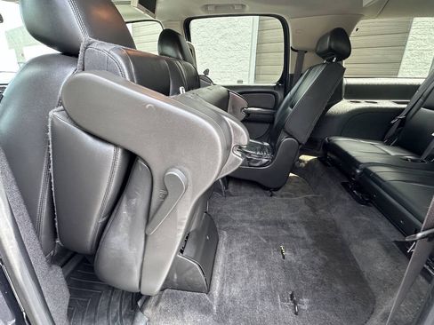 Used 2013 Chevrolet Suburban LTZ AWD/4WD image 25
