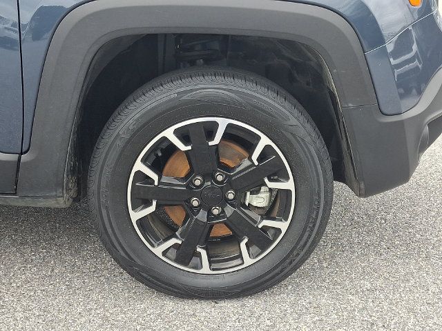 Used 2023 Jeep Renegade Trailhawk AWD/4WD image 8