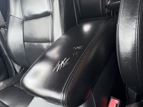 Used 2019 Jeep Grand Cherokee Limited w/ Luxury Group II image 26