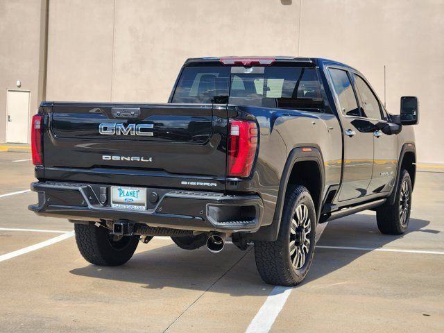 Used 2025 GMC Sierra 2500 Denali Ultimate AWD/4WD image 5
