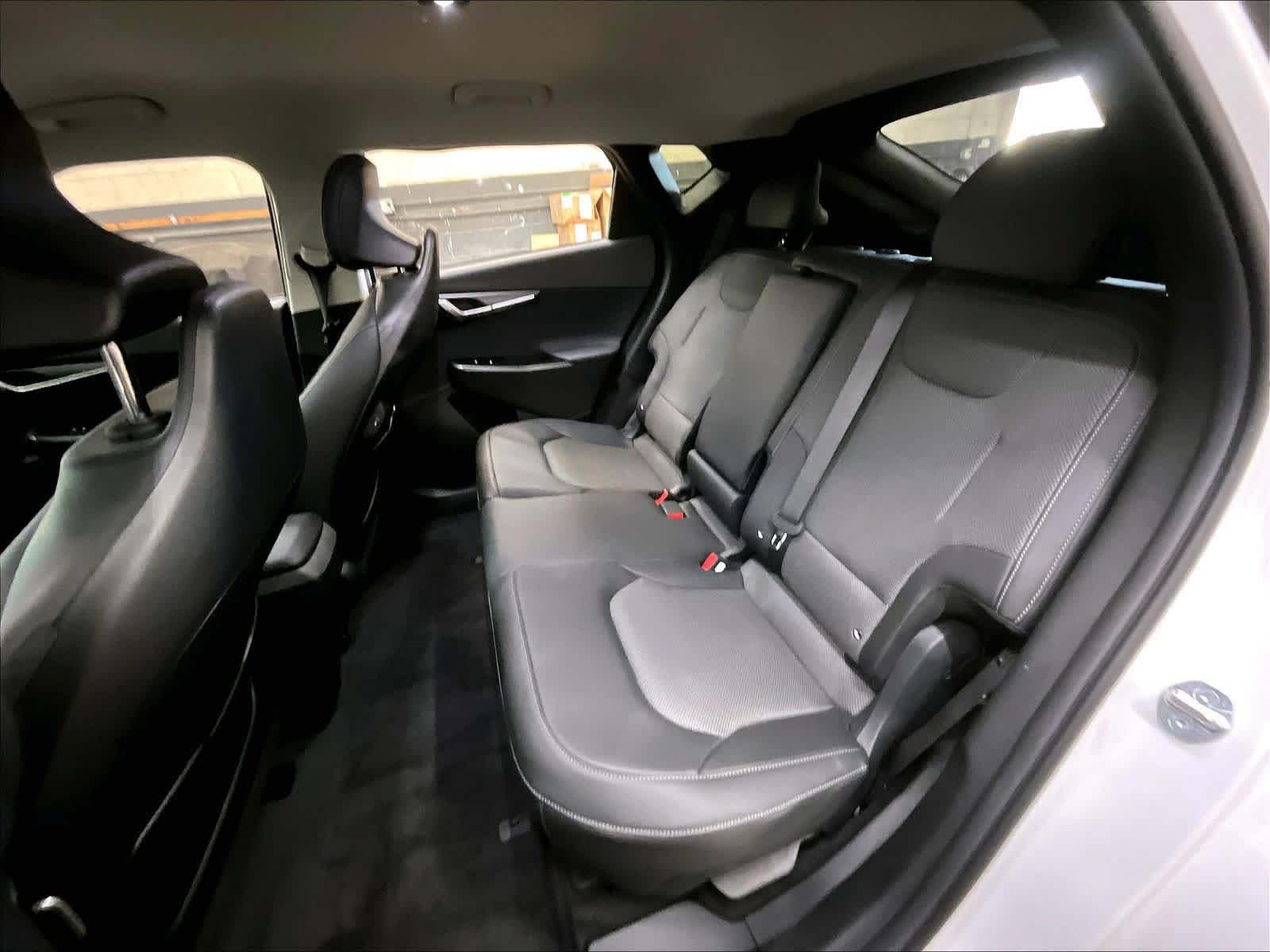 Used 2026 Kia EV6 Light AWD/4WD image 31