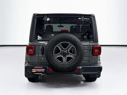 Used 2018 Jeep Wrangler Sport S image 7