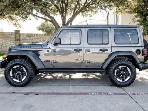 Used 2021 Jeep Wrangler Unlimited Willys image 21
