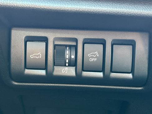 Certified 2025 Subaru Outback Premium AWD/4WD image 24