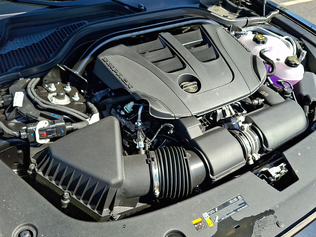 New 2026 Dodge Charger R/T w/ Performance Handling Group AWD/4WD image 10