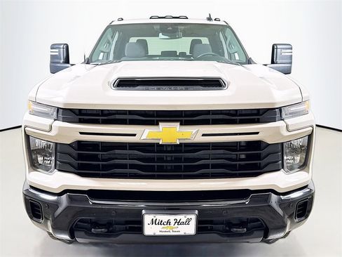 New 2026 Chevrolet Silverado 2500 Custom w/ Custom Value Package image 2