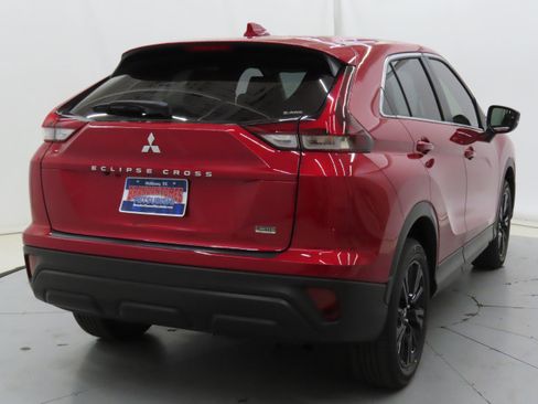 New 2025 Mitsubishi Eclipse Cross LE image 3