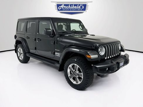 Used 2019 Jeep Wrangler Unlimited Sahara w/ Uconnect 4C Nav & Sound Group AWD/4WD image 1