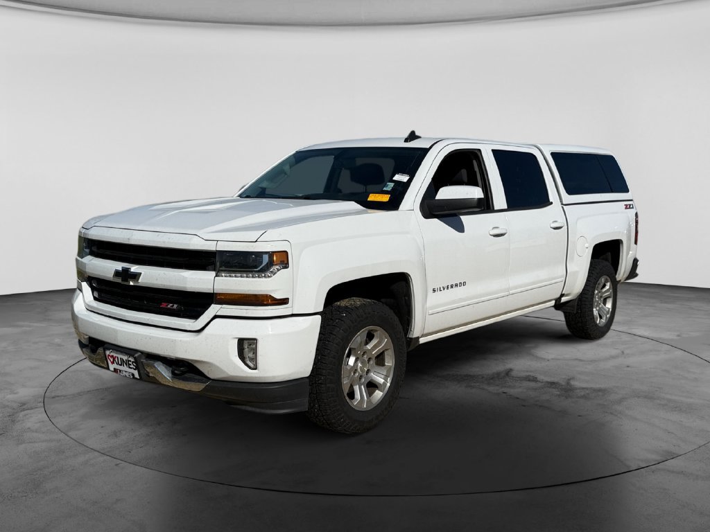 Used 2017 Chevrolet Silverado 1500 LT w/ All Star Edition AWD/4WD image 3