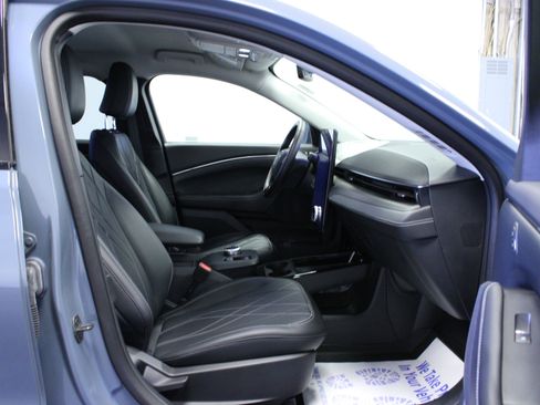 Used 2024 Ford Mustang Mach-E Select image 16