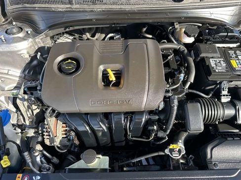 Used 2023 Kia Forte LXS image 27