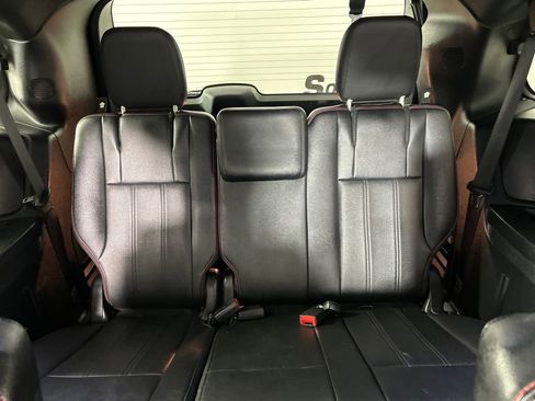 Used 2016 Dodge Grand Caravan R/T FWD image 18