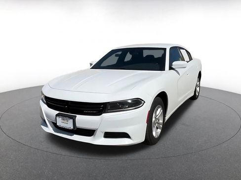 Used 2022 Dodge Charger SXT RWD image 7