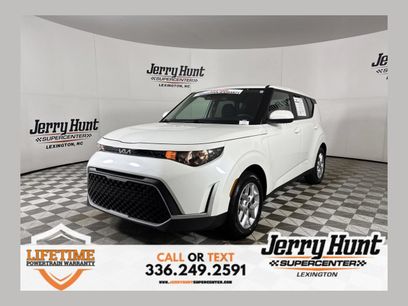 Used 2025 Kia Soul LX w/ LX Technology Package